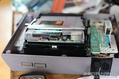 在未经修改的NES主机上玩SNES游戏 