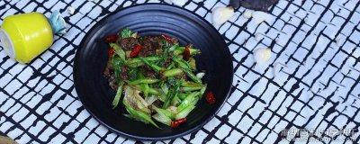 青菜炒牛肉怎么炒 青菜炒牛肉怎么做 