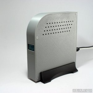 又一款树莓派 NAS 开源项目，外观实用大方 