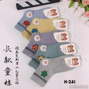 地摊10元3双4双袜子儿童款