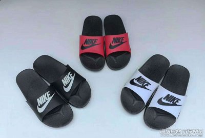 夏季时尚精品女士黑底拖鞋，适合店面促销，地摊甩卖